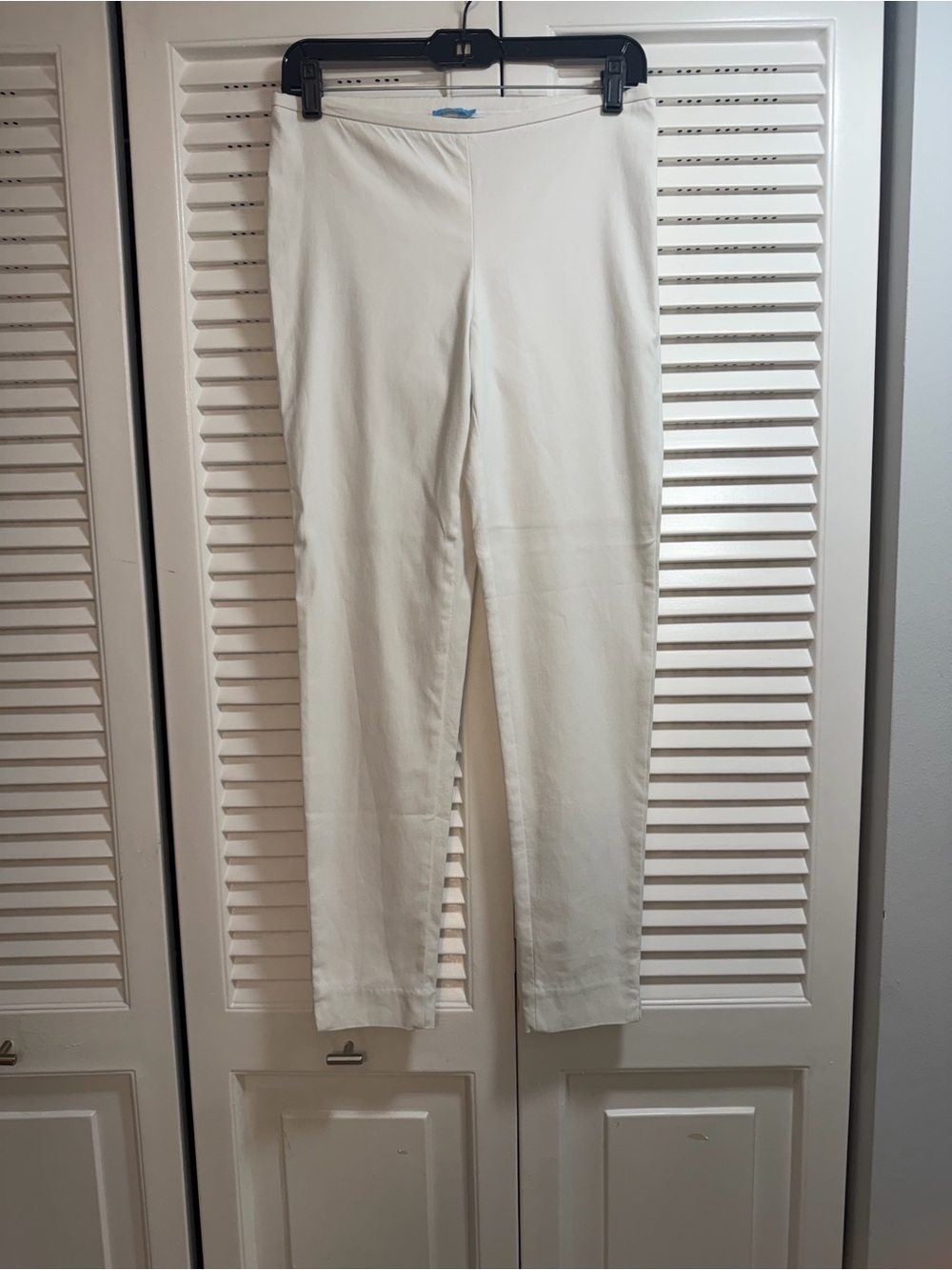 J. McLaughlin White Skinny Ponte Pants